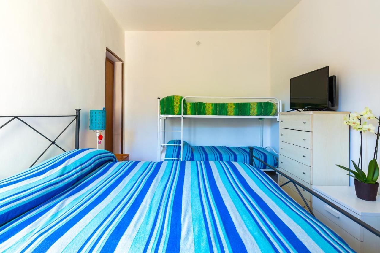 Relax Ad Ovest Appartamento Procida Esterno foto